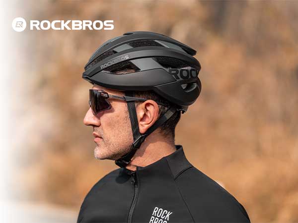 Casco unisex negro